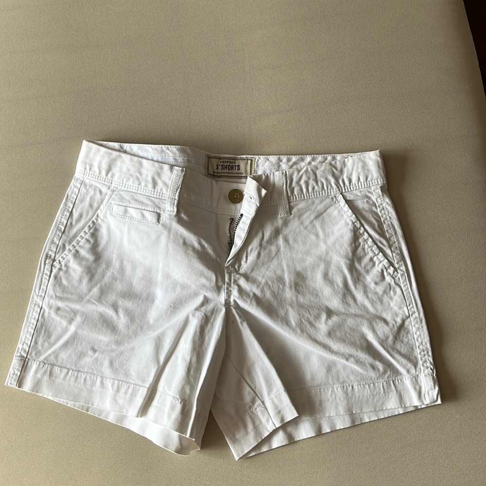 Old Navy White Cotton Shorts